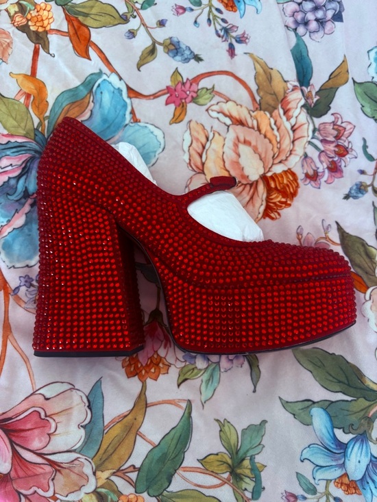 Wizard of oz Marc Jacob’s Red Rhinestone Platform Kiki Mary Jane Heels